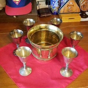 Bundle of 6 valero goblets & brass planter